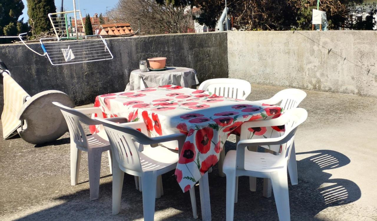 Apartments And Room Pergola Rovinj Exterior photo