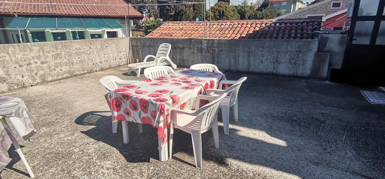 Apartments And Room Pergola Rovinj Exterior photo
