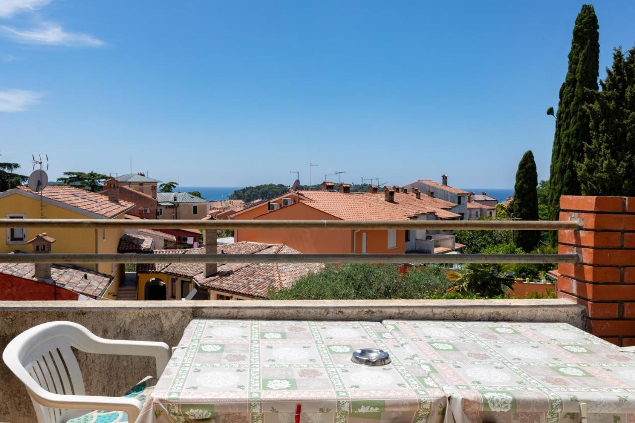 Apartments And Room Pergola Rovinj Exterior photo